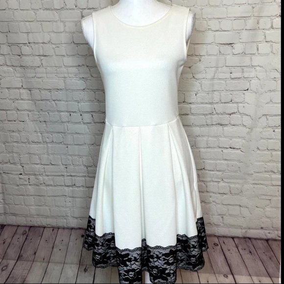 Suzy Shier Sleeveless Fit & Flare White Dress with Lace Border - Picture 1 of 4